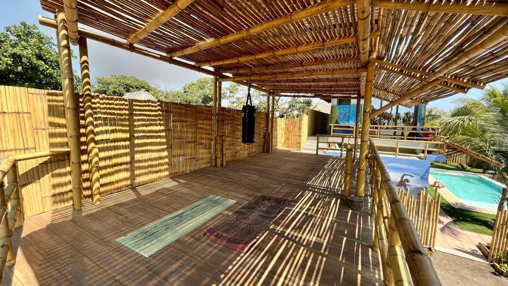 Shanti Surf Camp El Paredón Buena Vista Extérieur photo